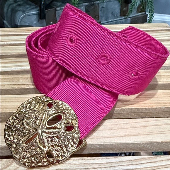J.Crew Pink Grosgrain Belt Gold Sand Dollar Buckle Preppy Coastal Belt - Picture 2 of 2